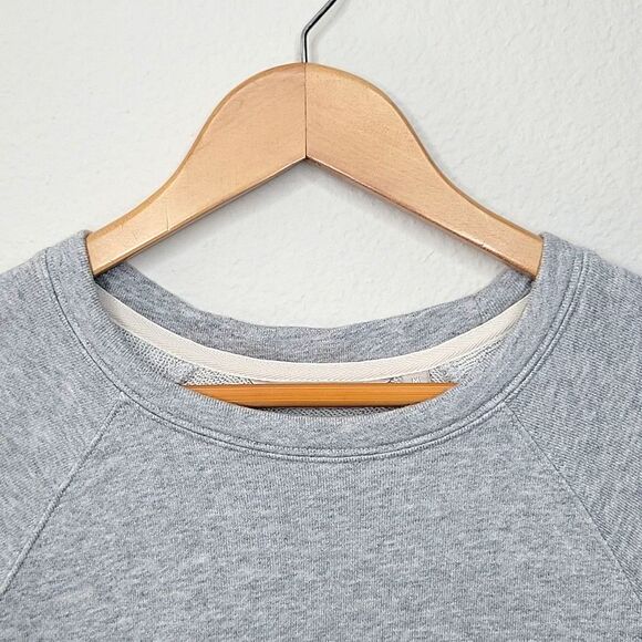 ATHLETA Gray Long Sleeve Crew Neck Sweatshirt size M Draw Waist Pullover Active - Picture 3 of 13